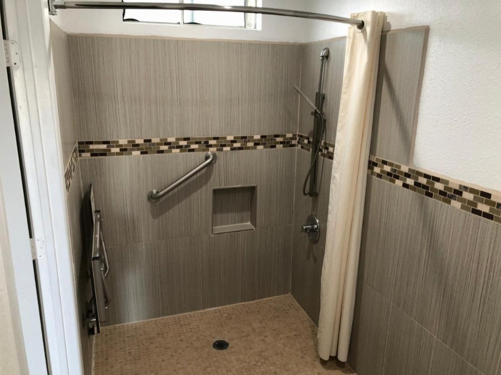 American Inn & Suites LAX Airport Image 17