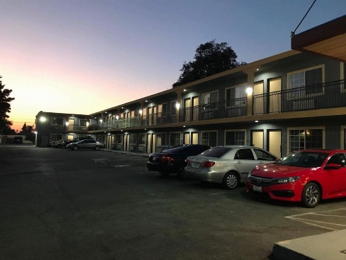 American Inn & Suites LAX Airport image 21