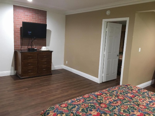 American Inn & Suites LAX Airport image 5